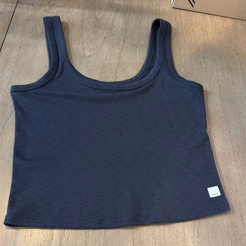 Vuori Tank Black Medium